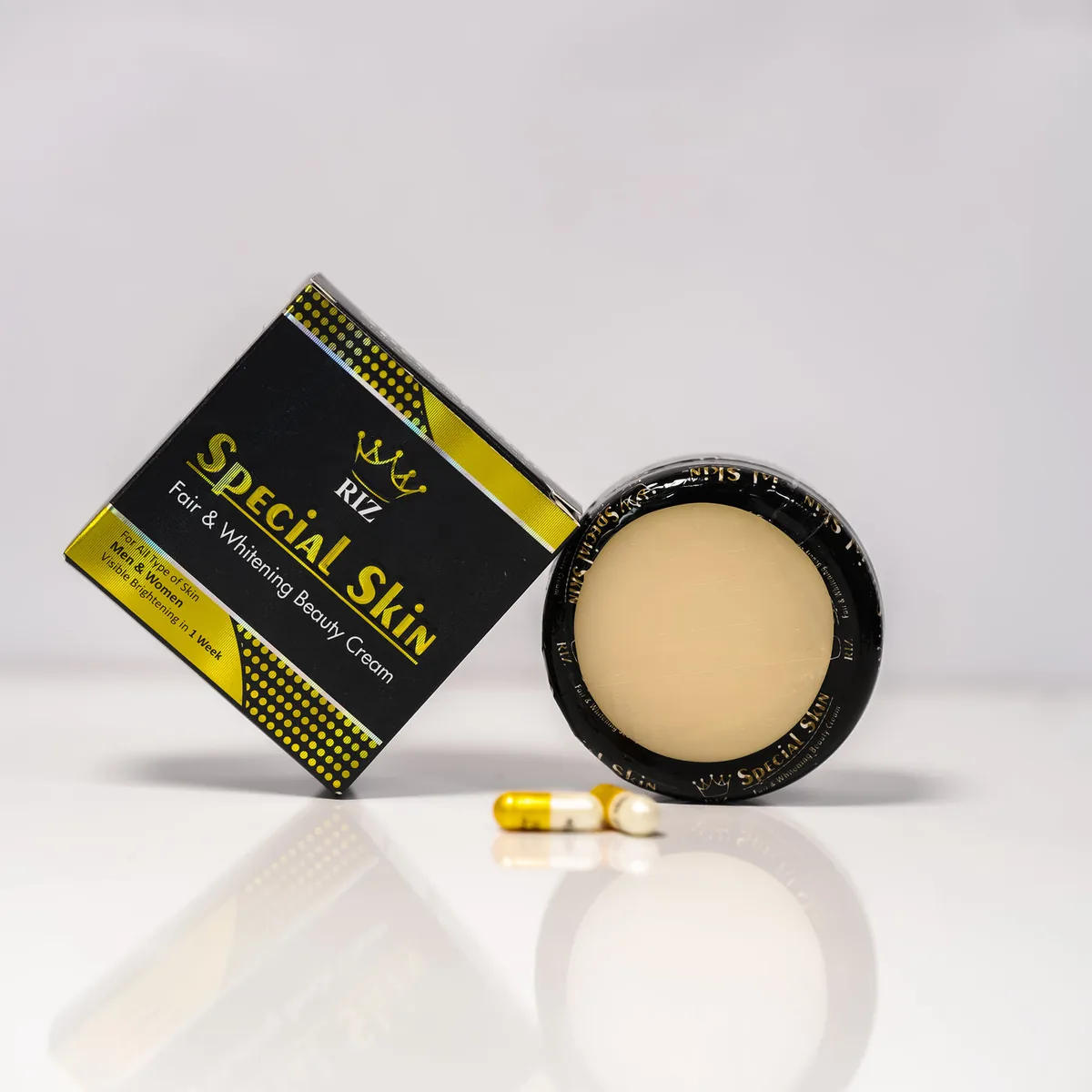 Fair & Whitening Beauty Cream + Capsule